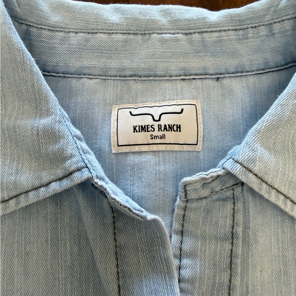Men’s Kimes Ranch Western Light Weight Denim Pearl Snap Button Down Shirt Small - Picture 4 of 9